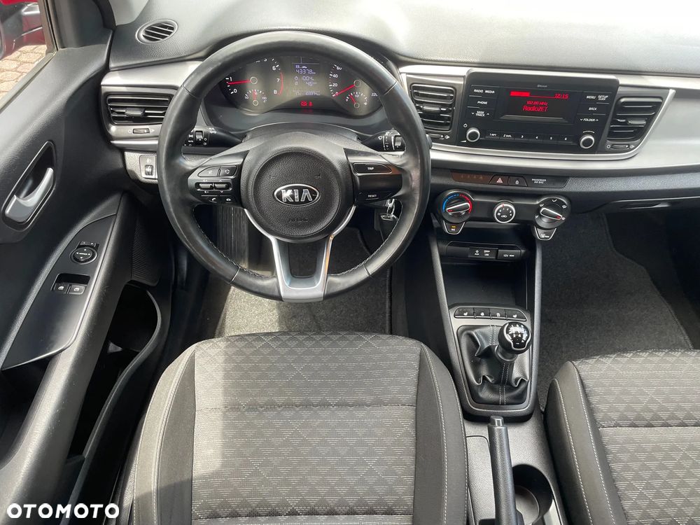 Kia Rio 1.2 M - 10