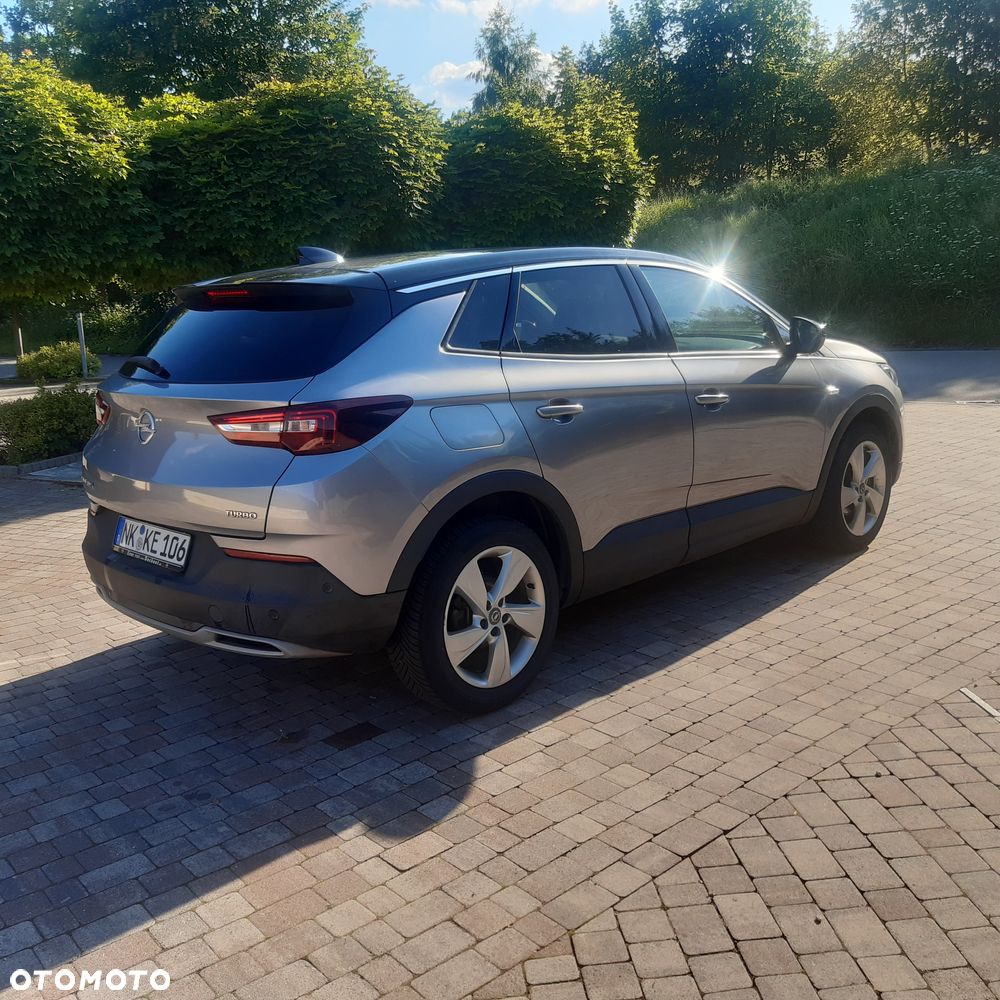 Opel Grandland X - 11