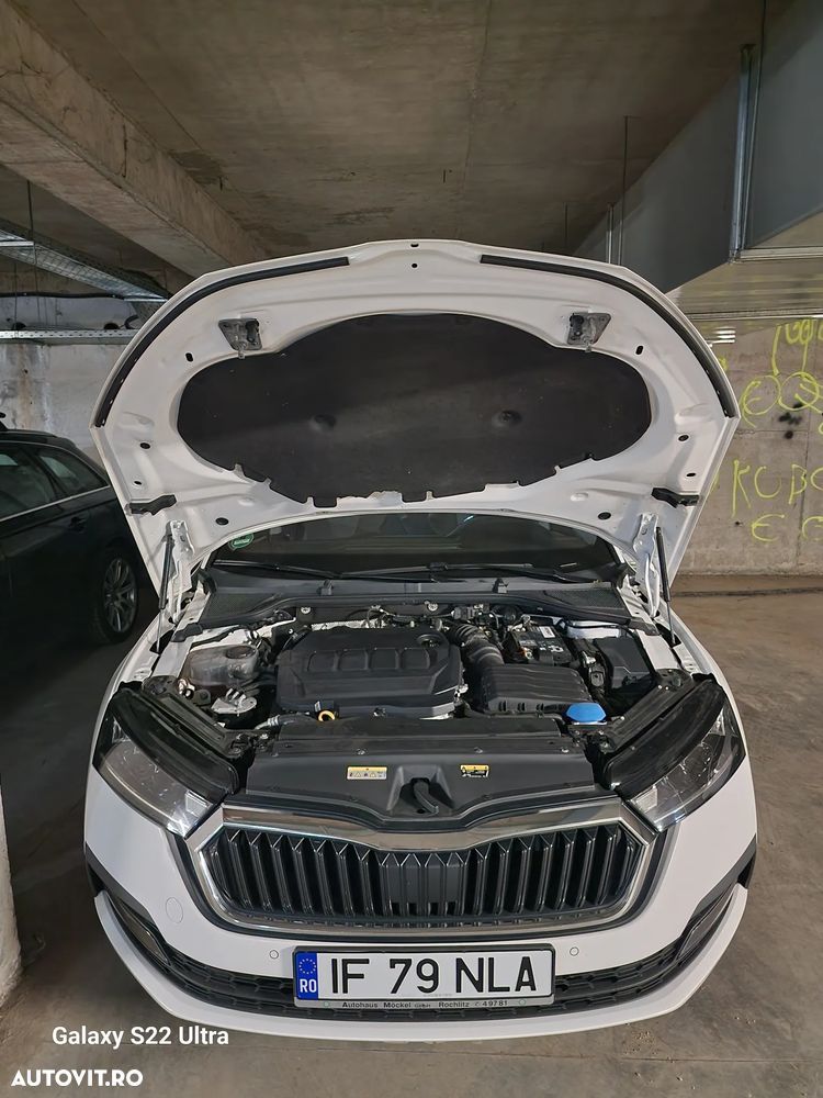 Skoda Octavia 2.0 TDI DSG Ambition - 3