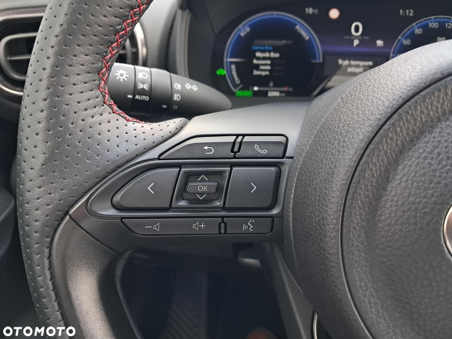 Toyota Yaris Hybrid 1.5 GR Sport - 18