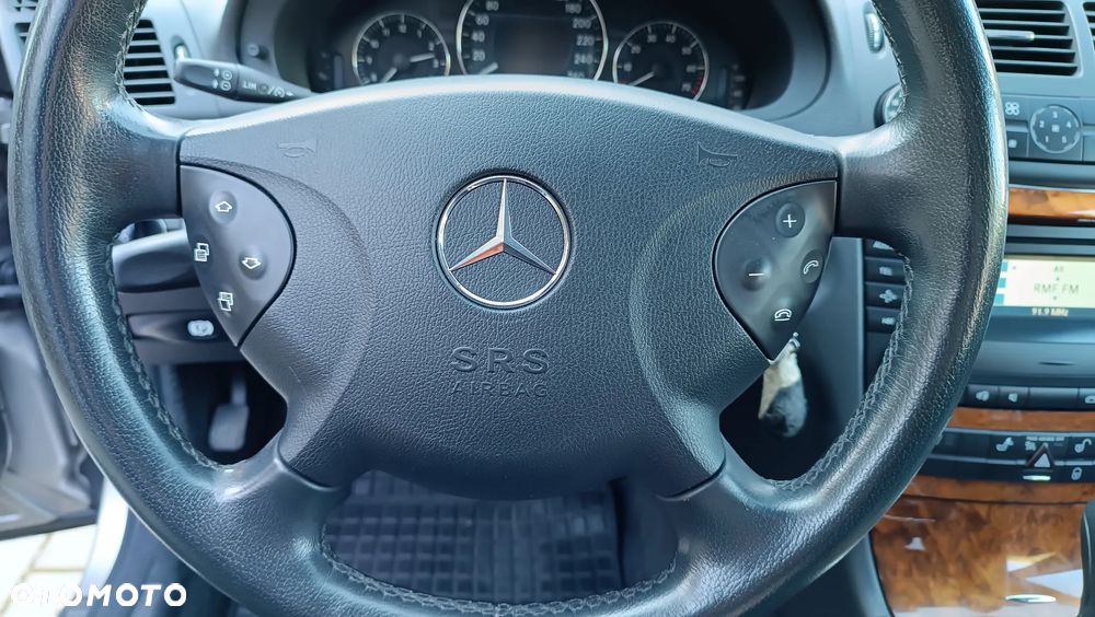 Mercedes-Benz Klasa E 200 Kompressor Automatik Elegance - 8
