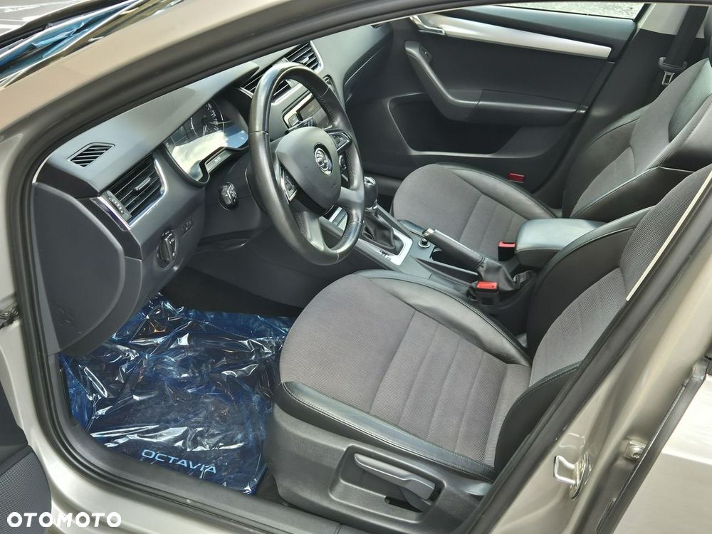 Skoda Octavia - 9