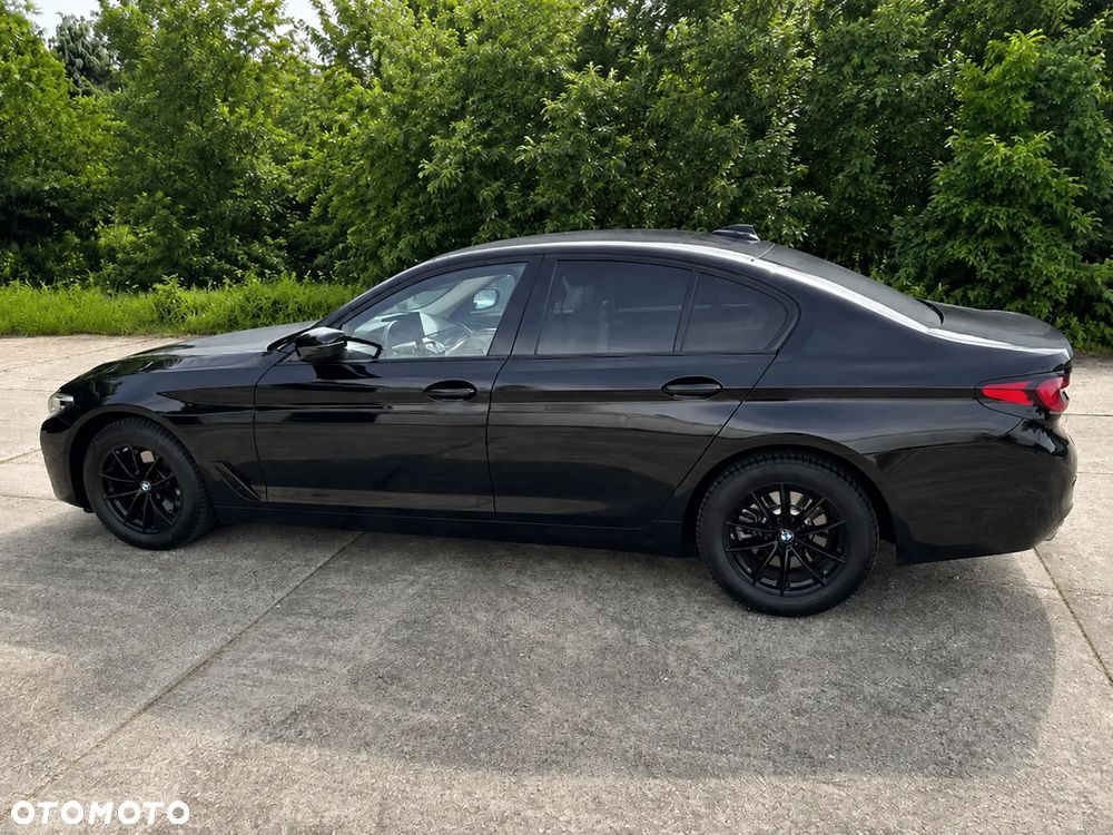 BMW Seria 5 2021 photo 5