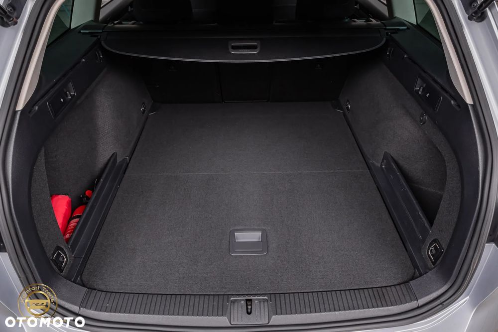 Volkswagen Passat 2.0 TDI BMT Comfortline - 37