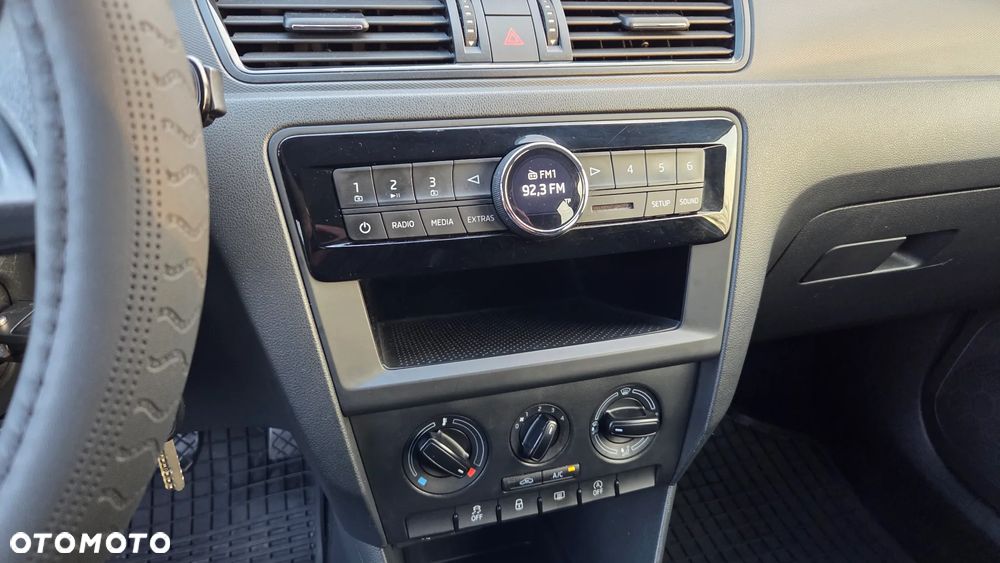 Skoda RAPID 1.2 TSI Active - 20
