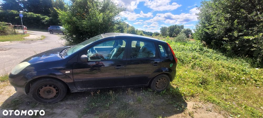 Ford Fiesta 1.3 - 6