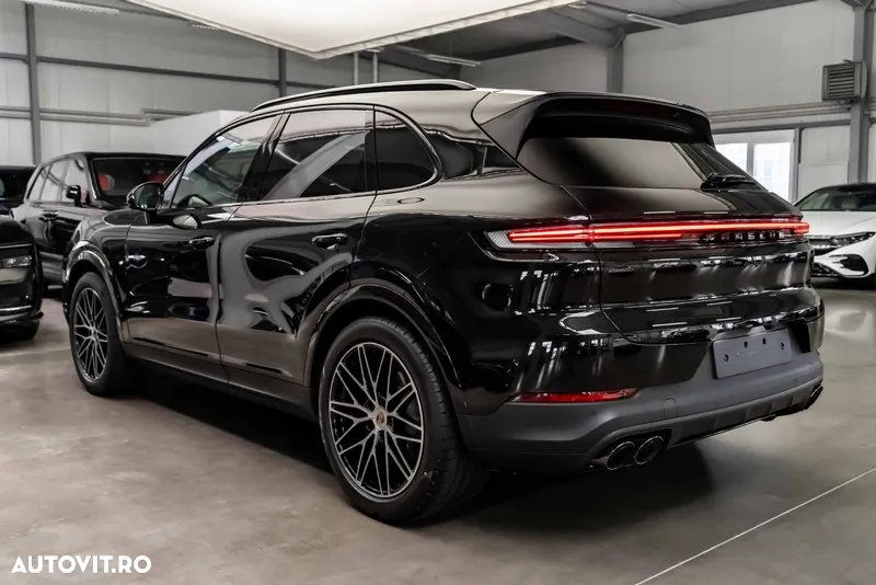 Porsche Cayenne - 5