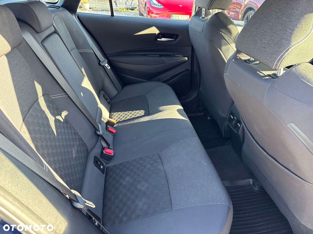 Toyota Corolla 1.8 Hybrid Comfort - 16