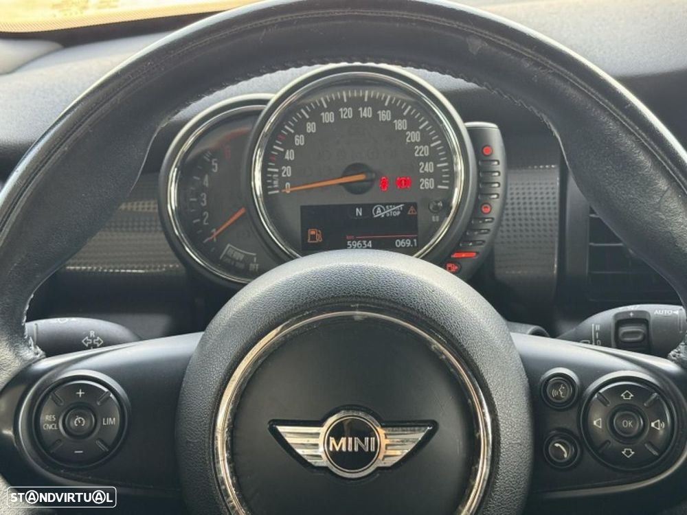 MINI Cabrio Cooper D - 12