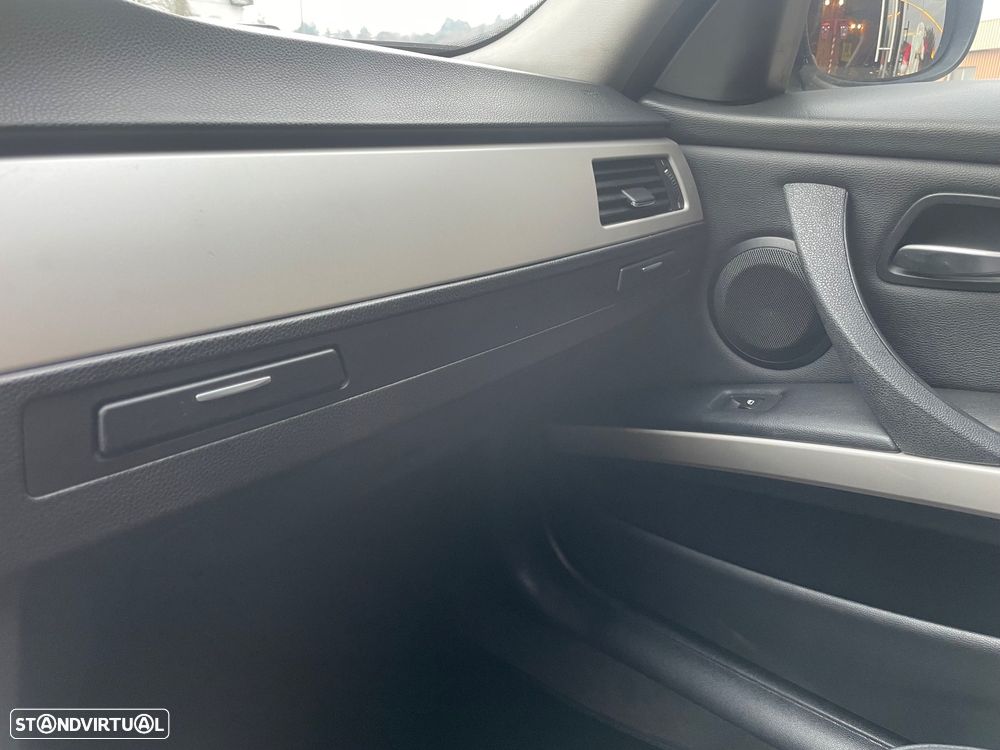 BMW 320 d DPF Edition Fleet - 14