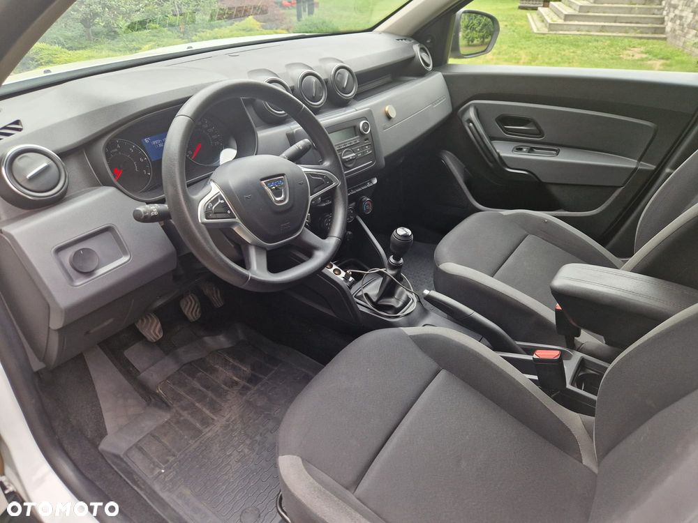 Dacia Duster 1.6 SCe Outdoor 4x4 S&S - 11