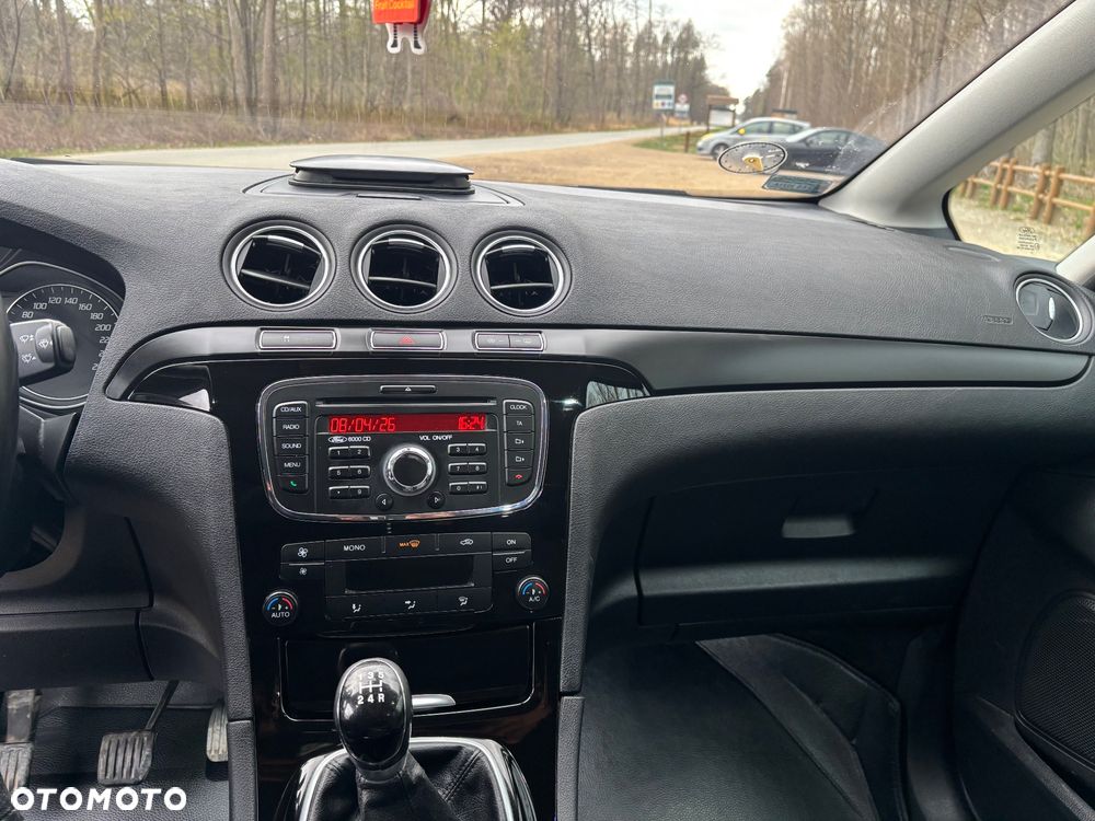 Ford S-Max 2.0 Titanium - 21