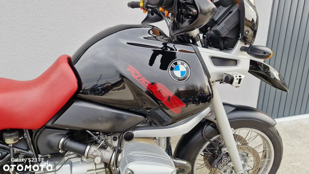 BMW R - 8