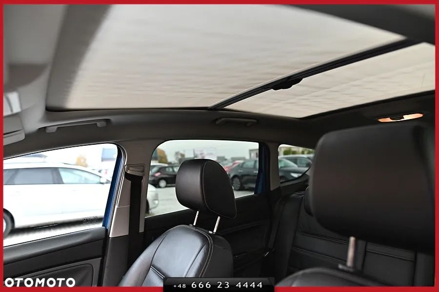 Ford Kuga 2.0 TDCi 2x4 Titanium - 14