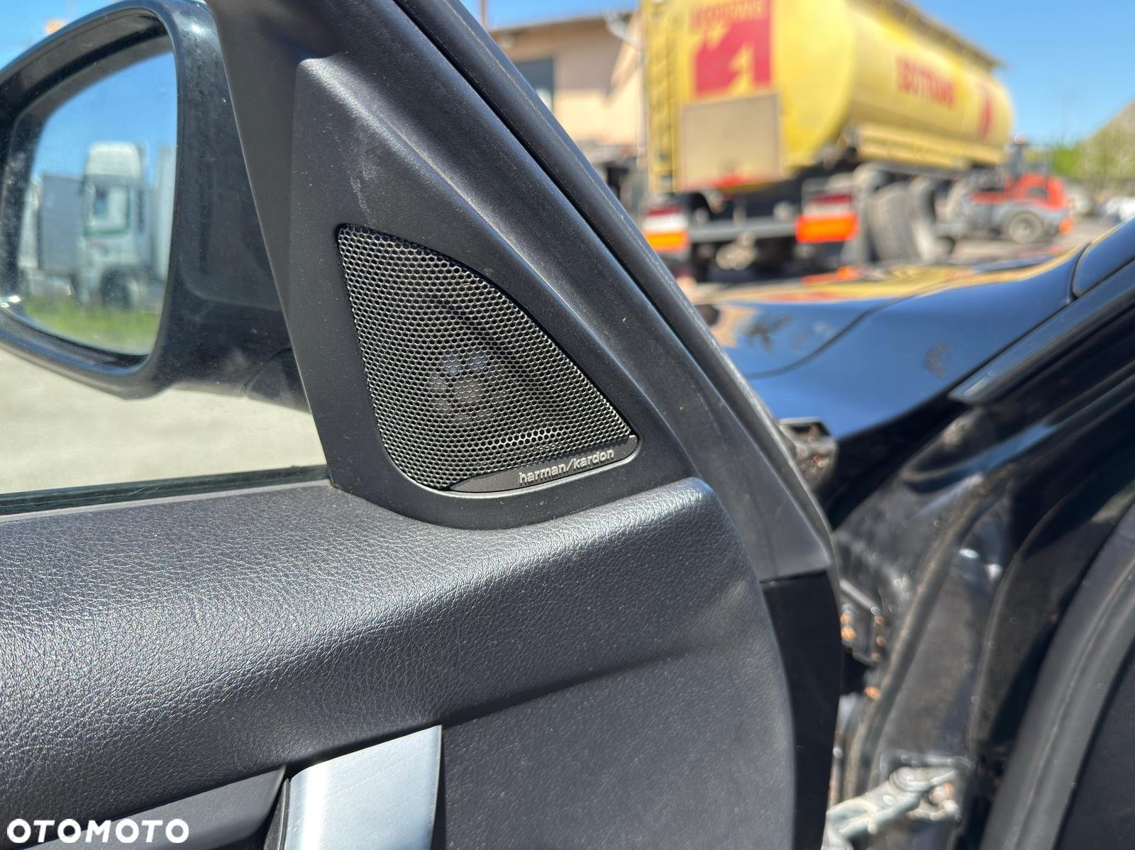 BMW Seria 3 - 16