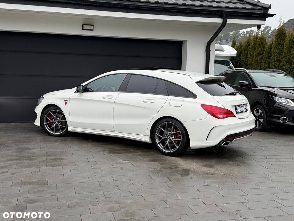 Mercedes-Benz CLA 250 4Matic 7G-DCT Sport - 11