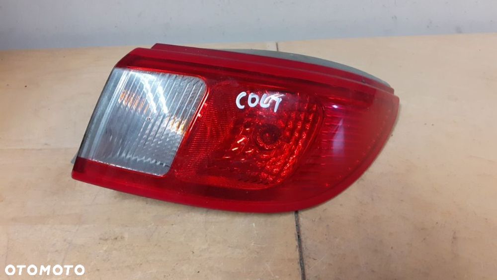 MITSUBISHI COLT Z30 CZ3 CABRIO LAMPA TYŁ TYLNA PRAWA