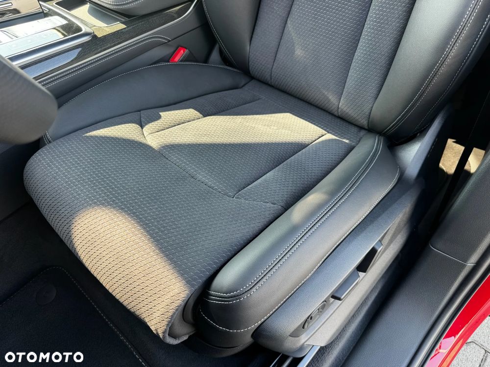 Audi Q7 TFSI e PHEV 290 kW Quattro S Line Tiptr - 30