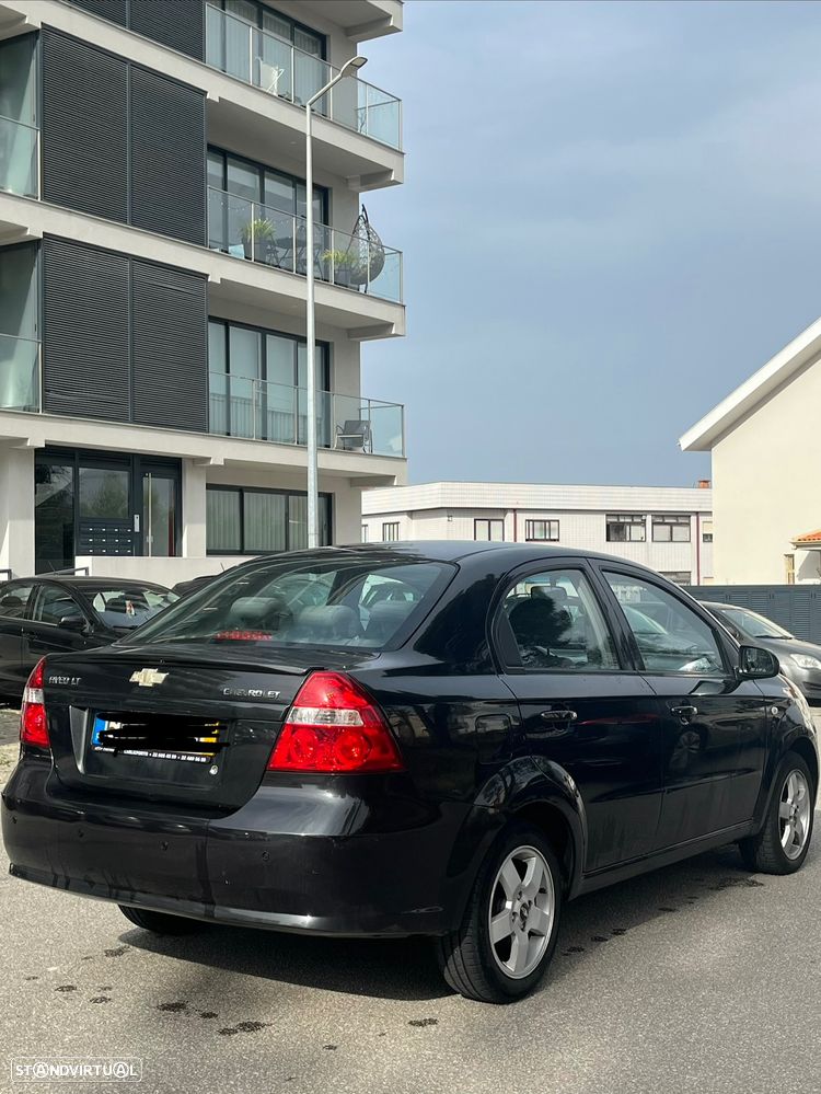 Chevrolet Aveo 1.4 LT - 8