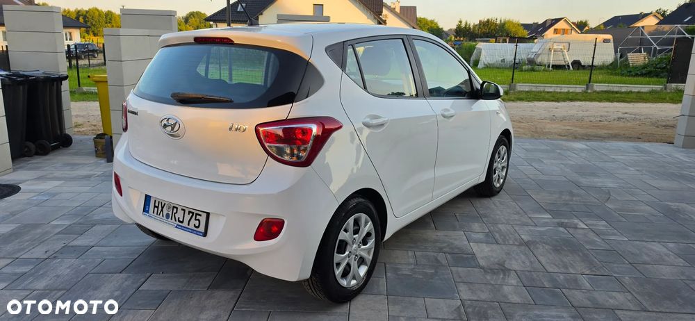 Hyundai i10 1.1 FIFA WM Edition - 5
