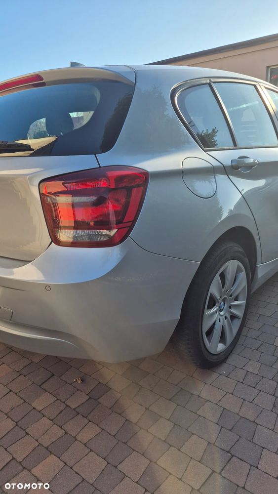 BMW Seria 1 116d DPF - 4