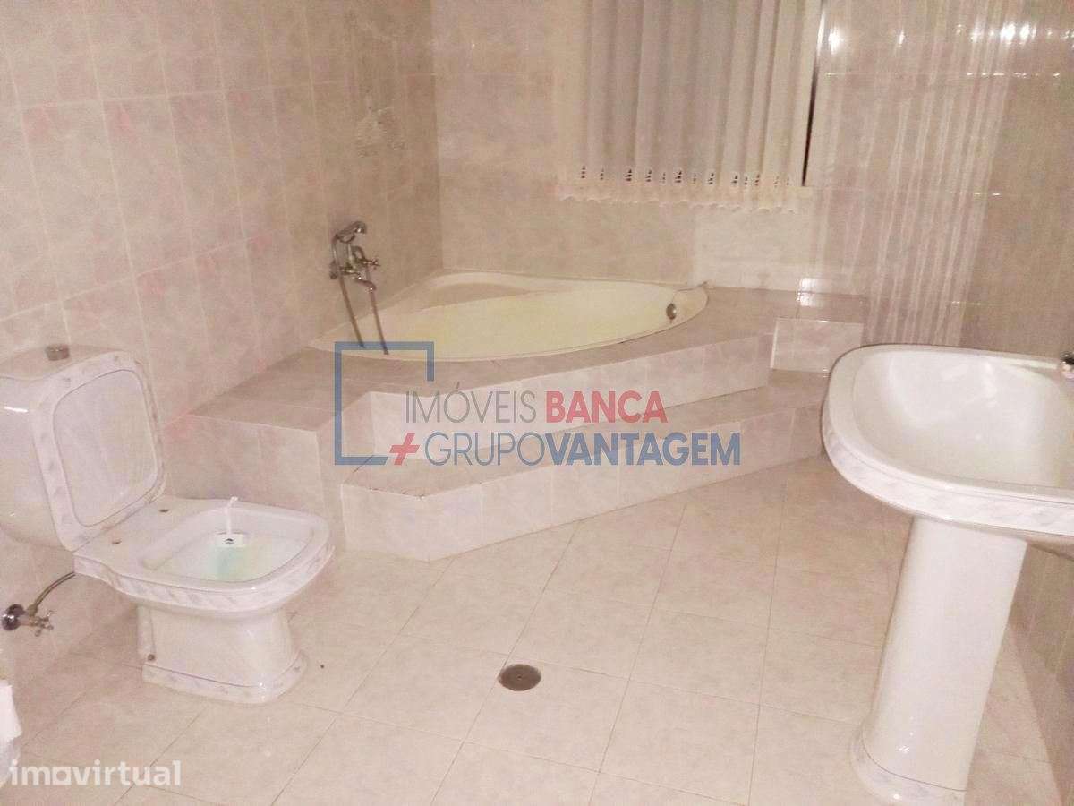 Moradia térrea T3 com logradouro em Foros de Afeiteira, Vendas Novas - Grande imagem: 3/20