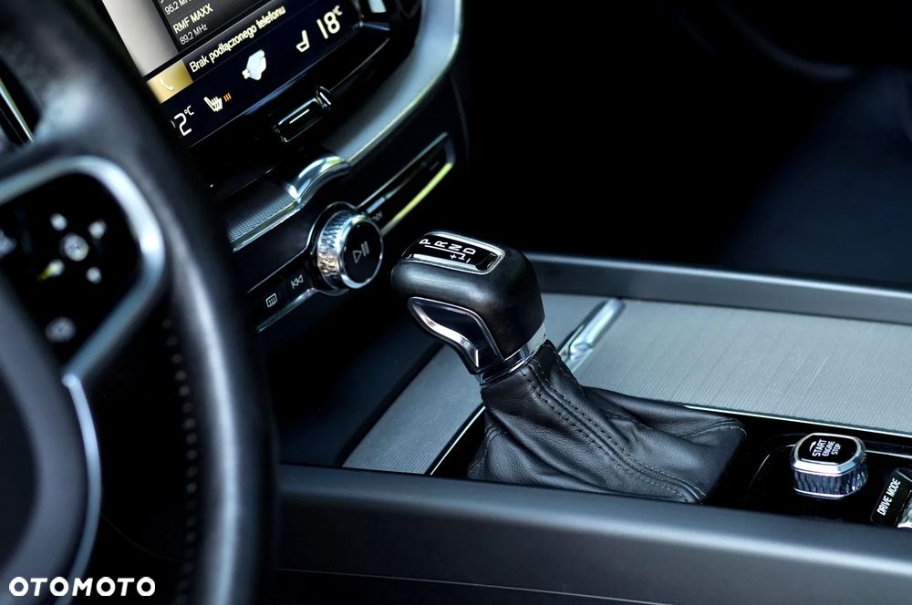Volvo XC 60 D4 AWD Inscription - 35