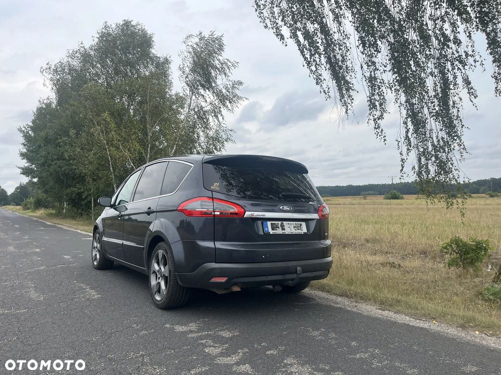 Ford S-Max 2.0 TDCi DPF Titanium - 3