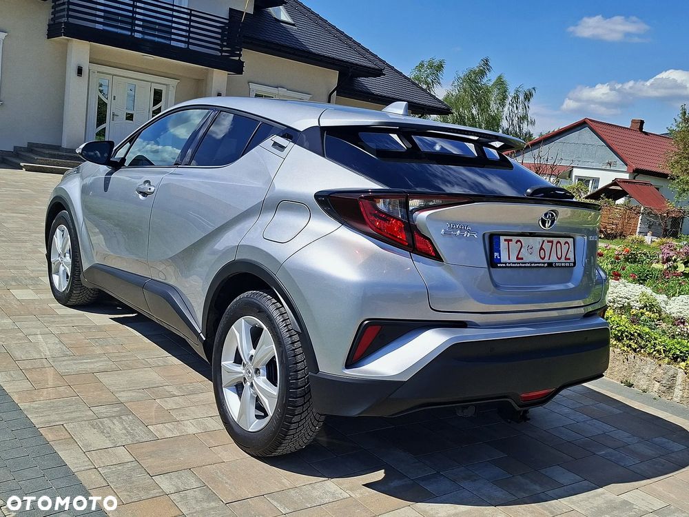 Toyota C-HR - 4