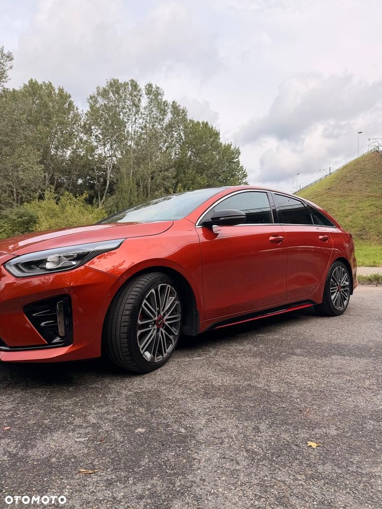 Kia ProCeed 1.6 T-GDI GT DCT - 2