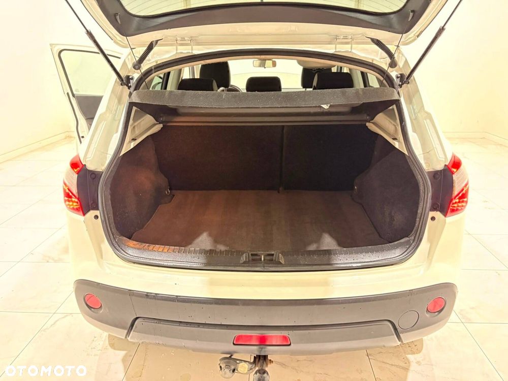 Nissan Qashqai - 15