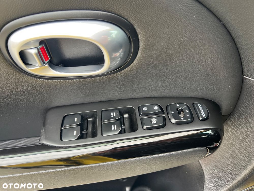 Kia Soul 1.6 CRDI XL - 28