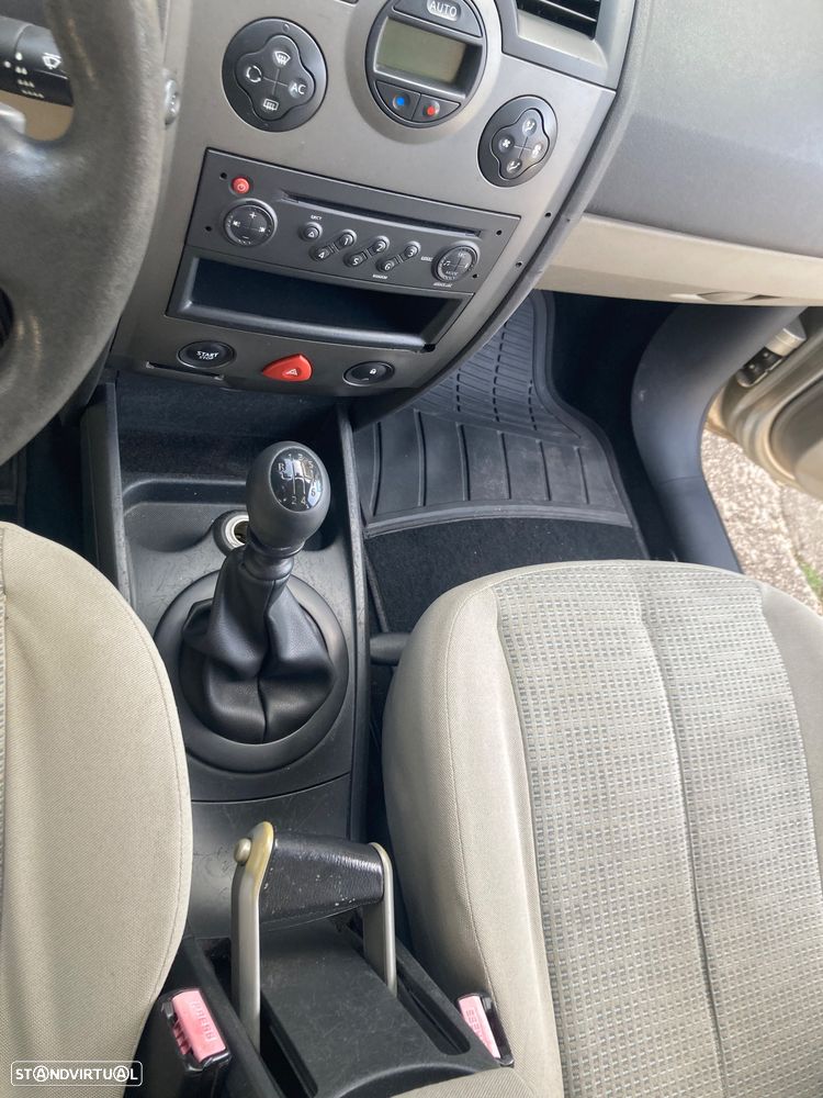 Renault Mégane Break 1.5 dCi Dynamique - 18