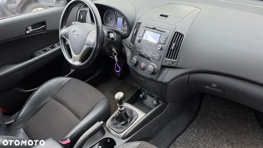 Hyundai i30 1.6 CRDi Style - 12
