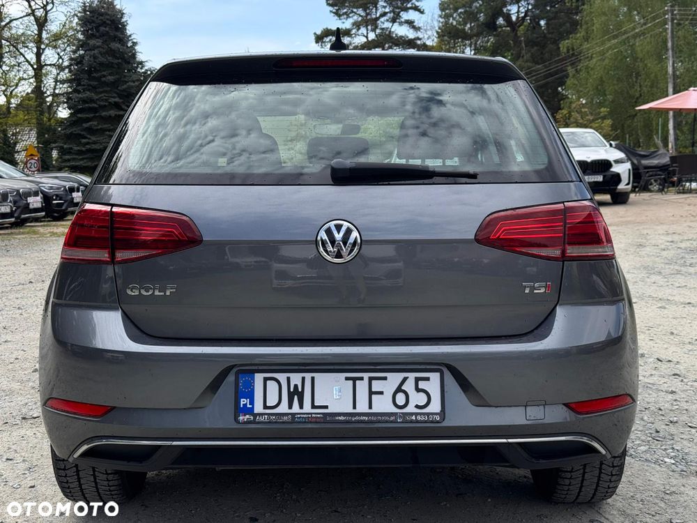 Volkswagen Golf - 12