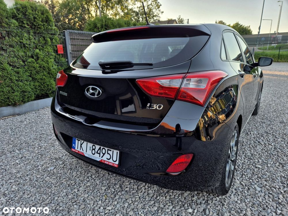 Hyundai i30 blue 1.4 Classic Navigation - 17