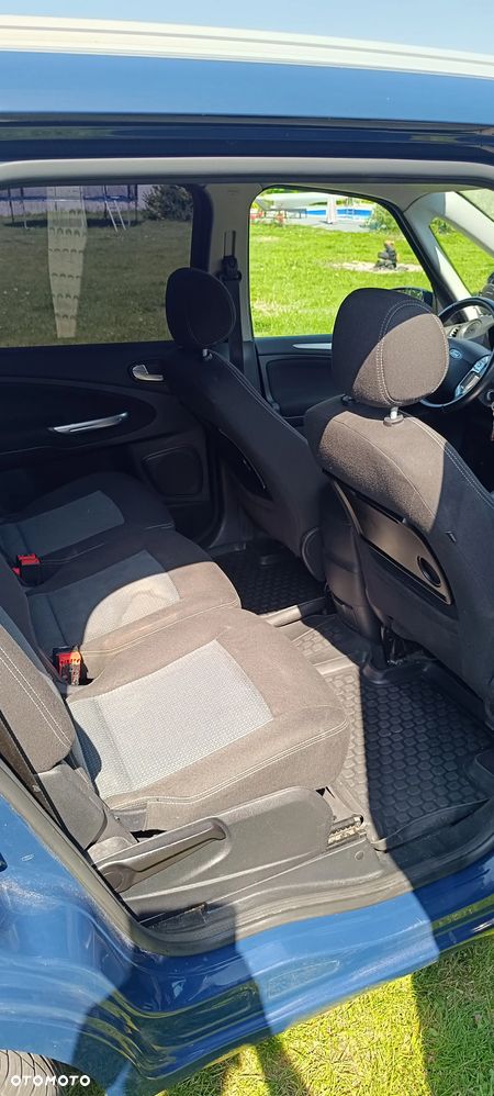 Ford Galaxy 2.0 Ambiente - 5