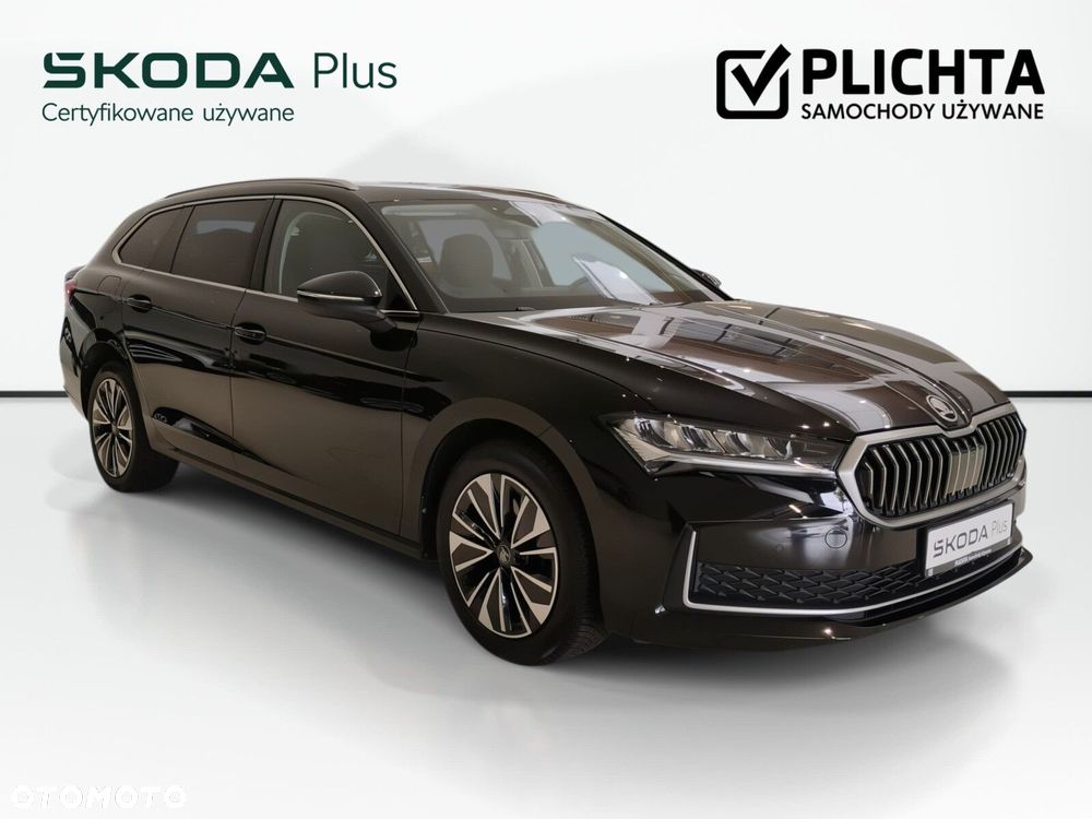 Skoda Superb 2025 photo 3