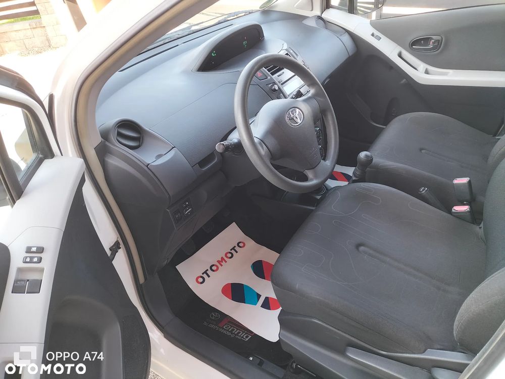 Toyota Yaris 1.0 Sol - 7