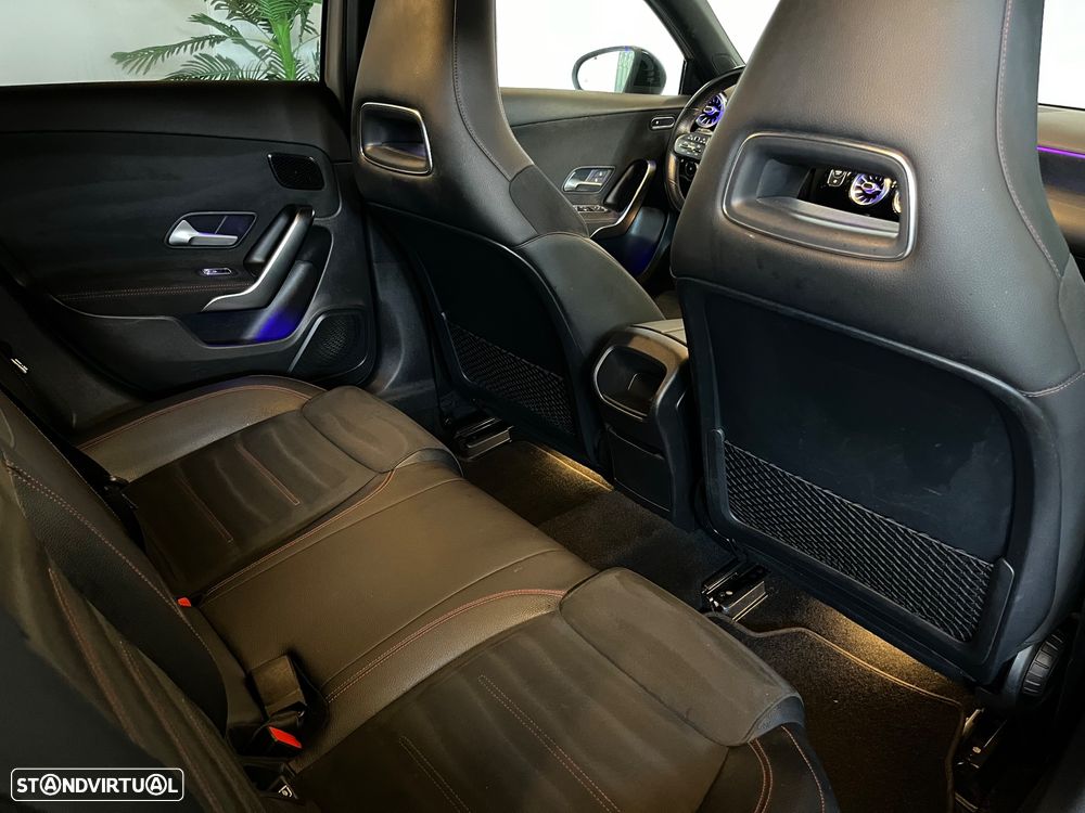 Mercedes-Benz A 180 d AMG Line Aut. - 32