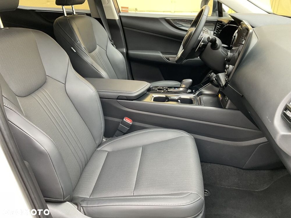 Lexus NX 350h Prestige AWD - 11