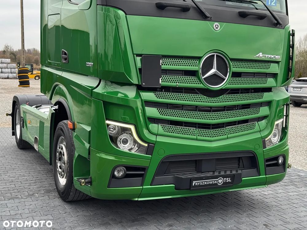 Mercedes-Benz ACTROS 1851 GIGA SPACE / ACC /SALONKA / NAVIGACJA / DWA ŁÓŻKA - 10