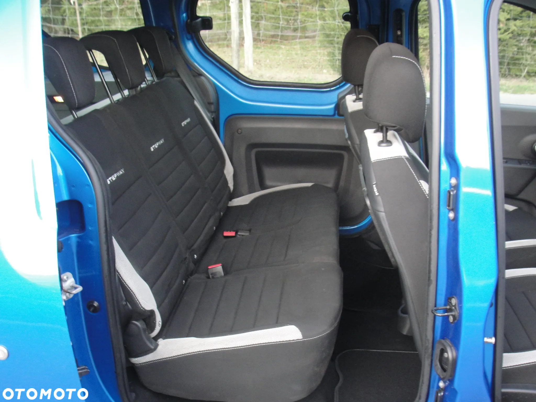 Dacia Dokker TCe 130 GPF Stepway Plus - 9