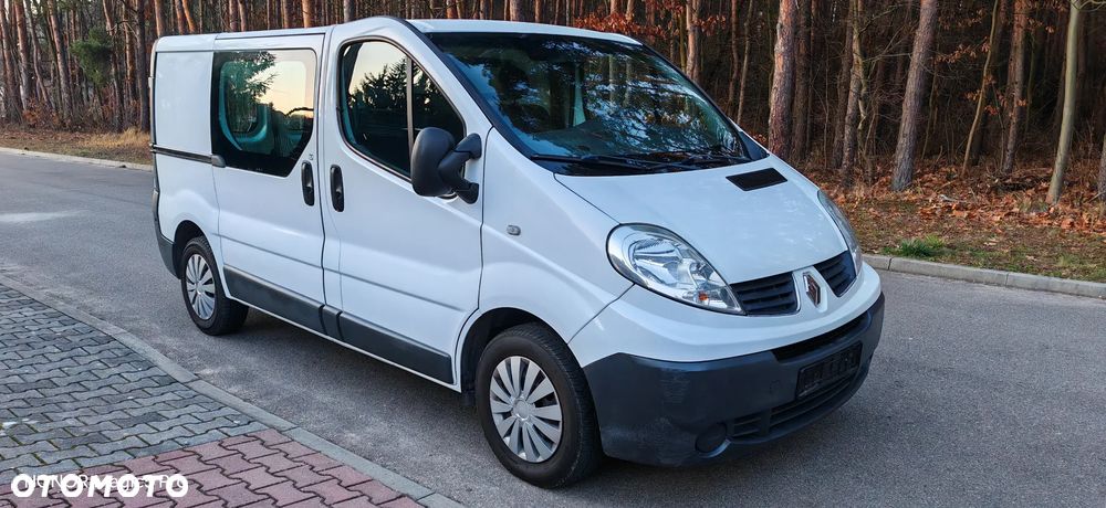 Renault Trafic - 2