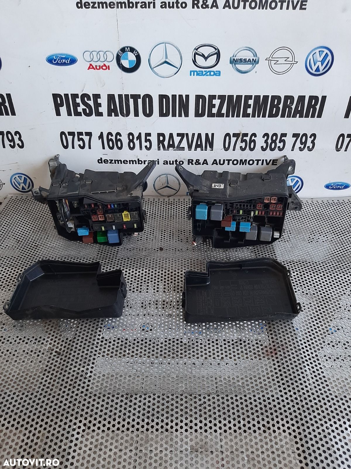 Panou Tablou Sigurante Relee Toyota Rav 4 2.2 Diesel An 2006-2012 Dezmembrez Toyota Rav 4 2.2 Diesel - 1