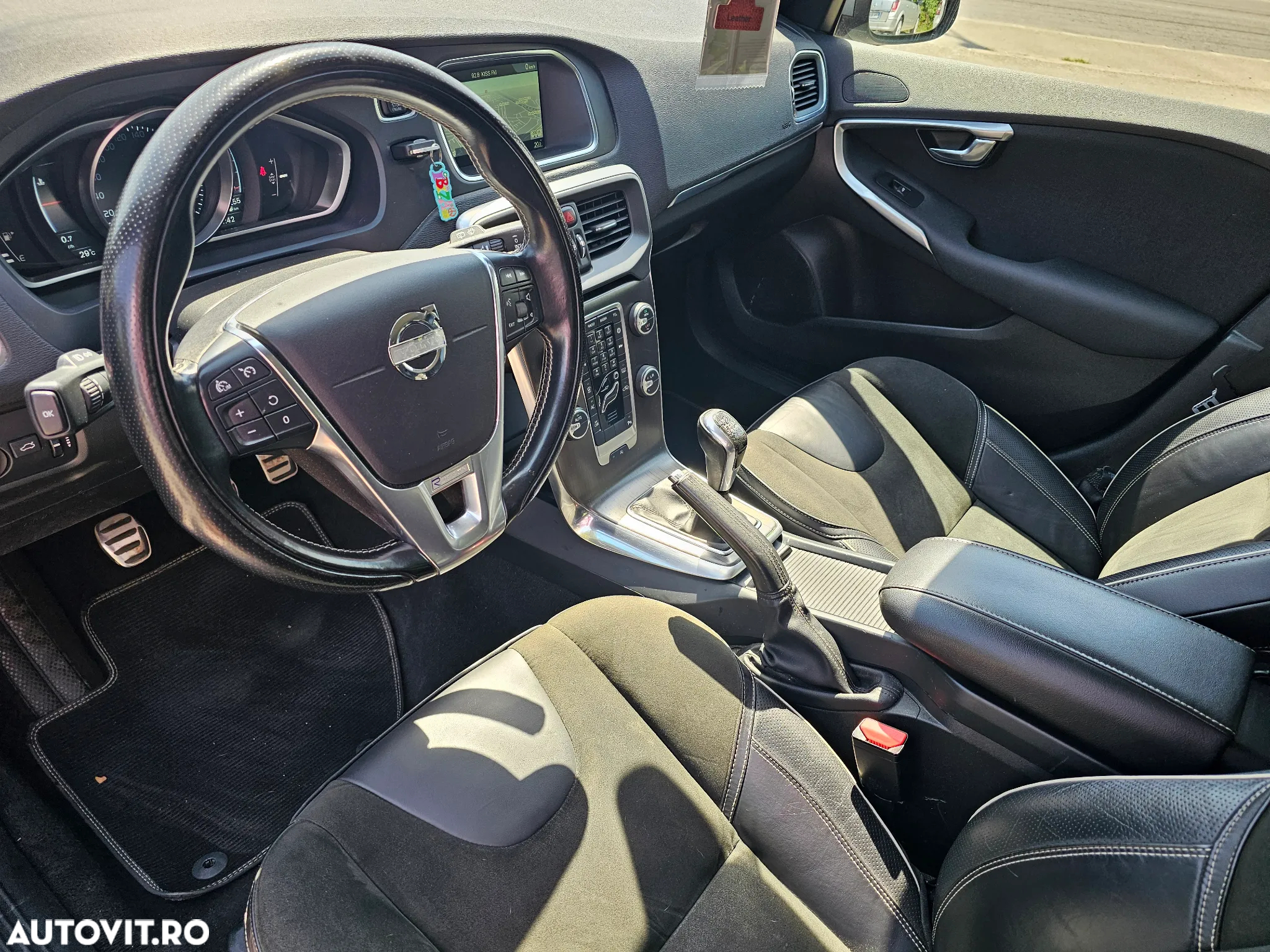 Volvo V40 D4 RDesign - 12