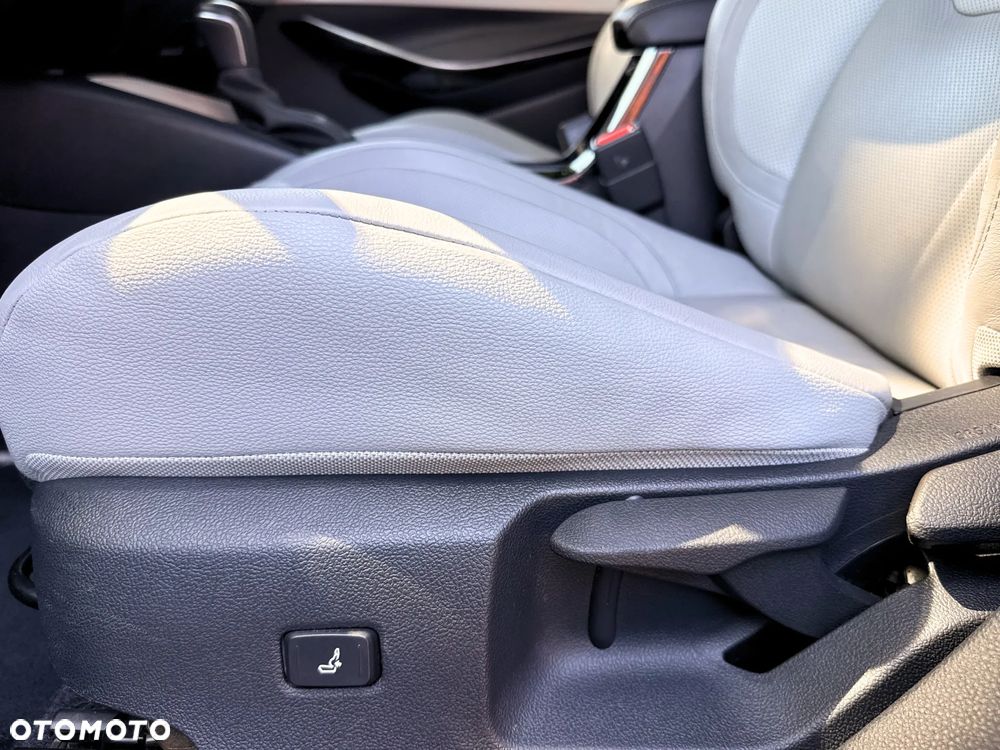 Toyota Corolla - 17