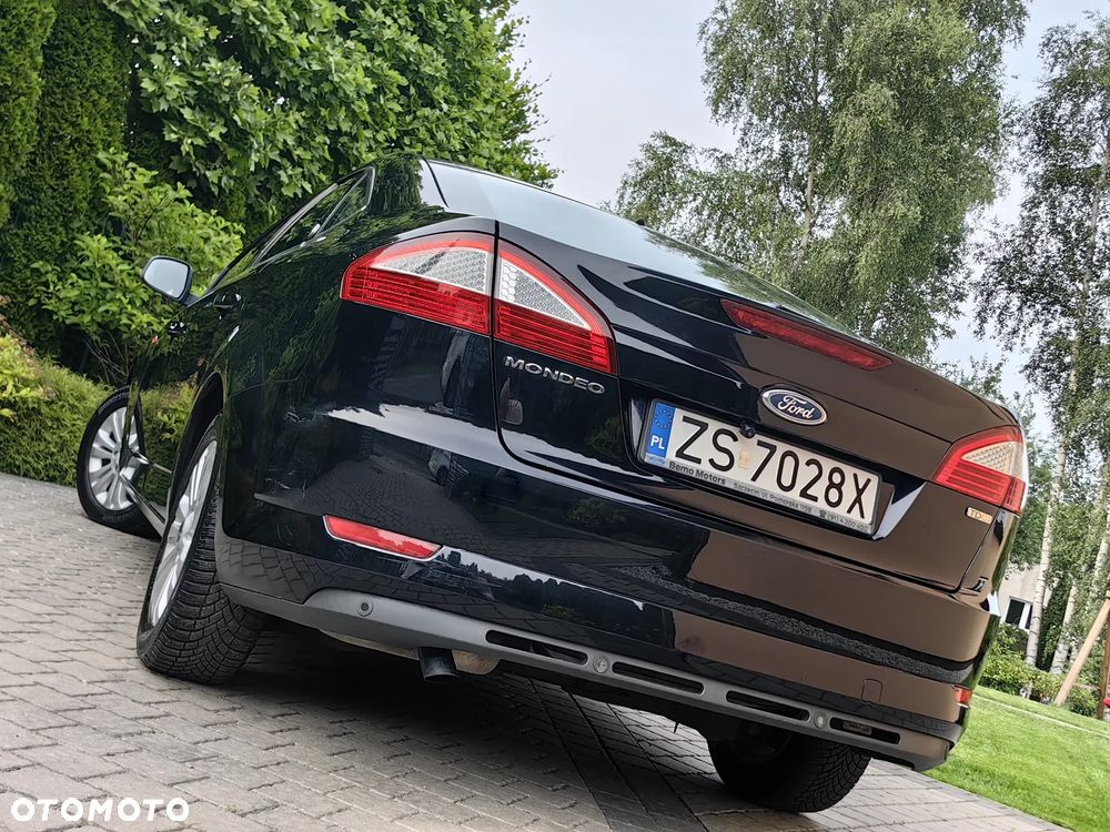 Ford Mondeo 1.8 TDCi Ghia - 24