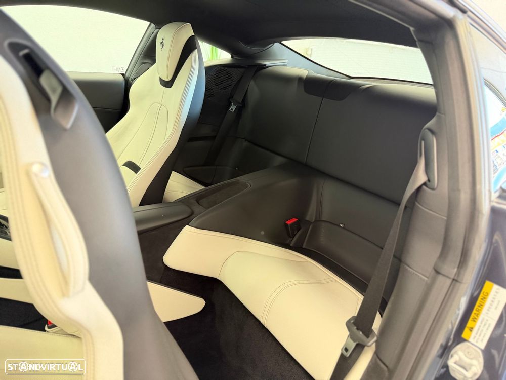 Ferrari Roma Standard - 24