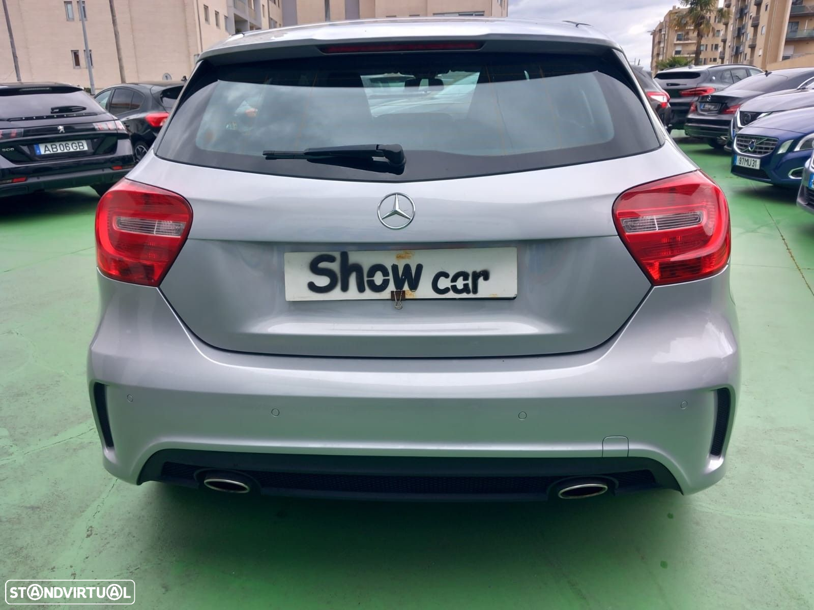 Mercedes-Benz A 180 d AMG Line - 6